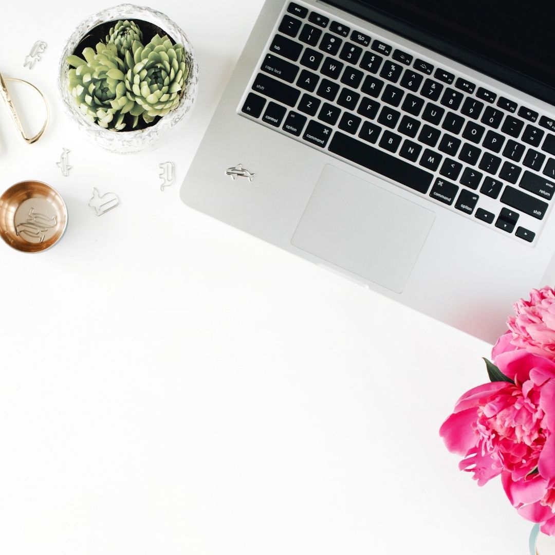 10 Reasons to Hire a Virtual Assistant